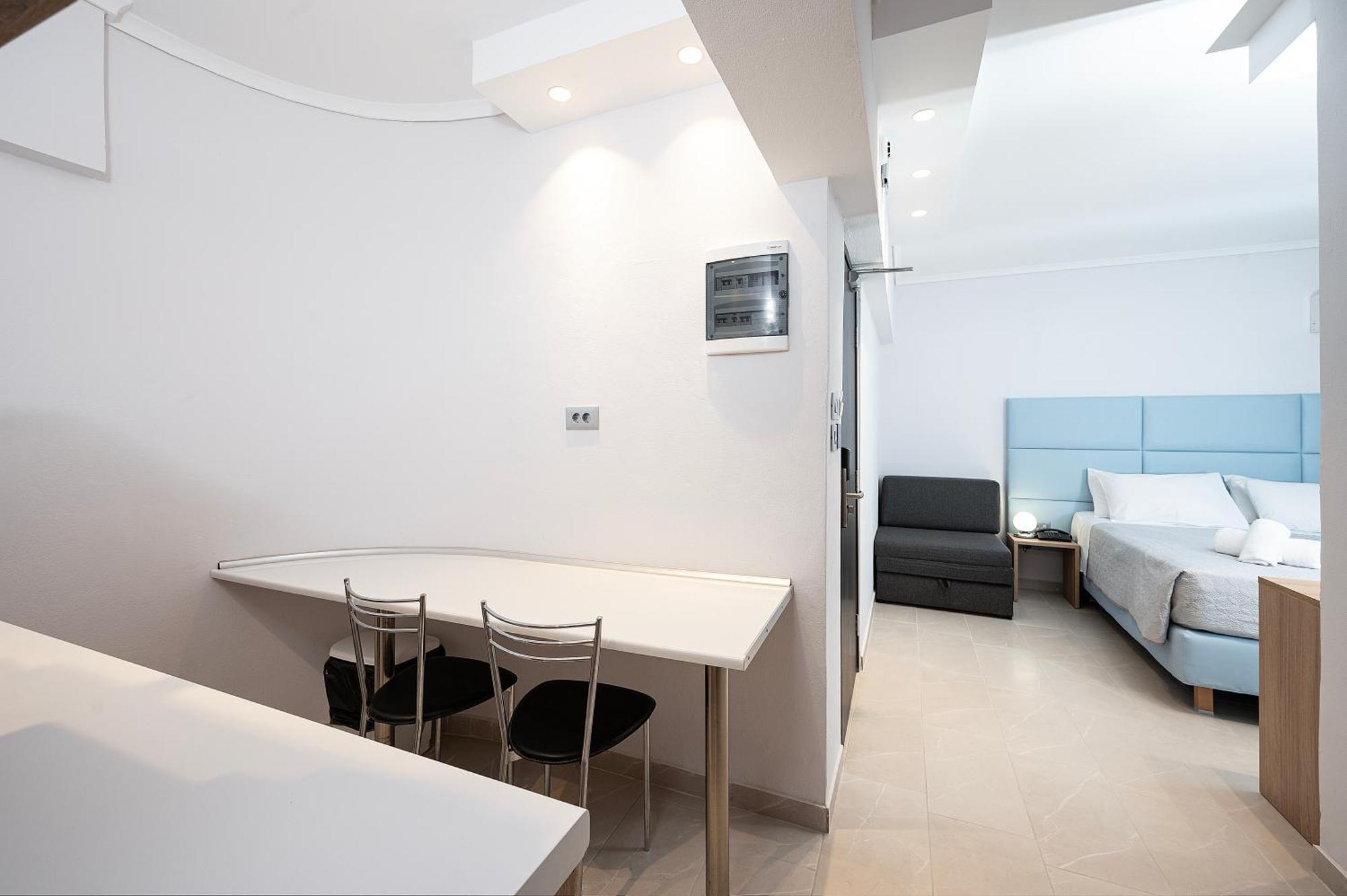 Poseidon Deluxe Apartments Cos Exterior foto
